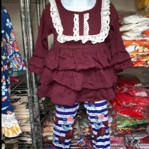 Burgundy outfit set - Picture 1 of 2